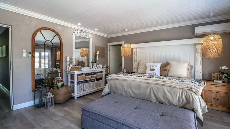 5 Bedroom Property for Sale in Num Num Cape Estate Western Cape
